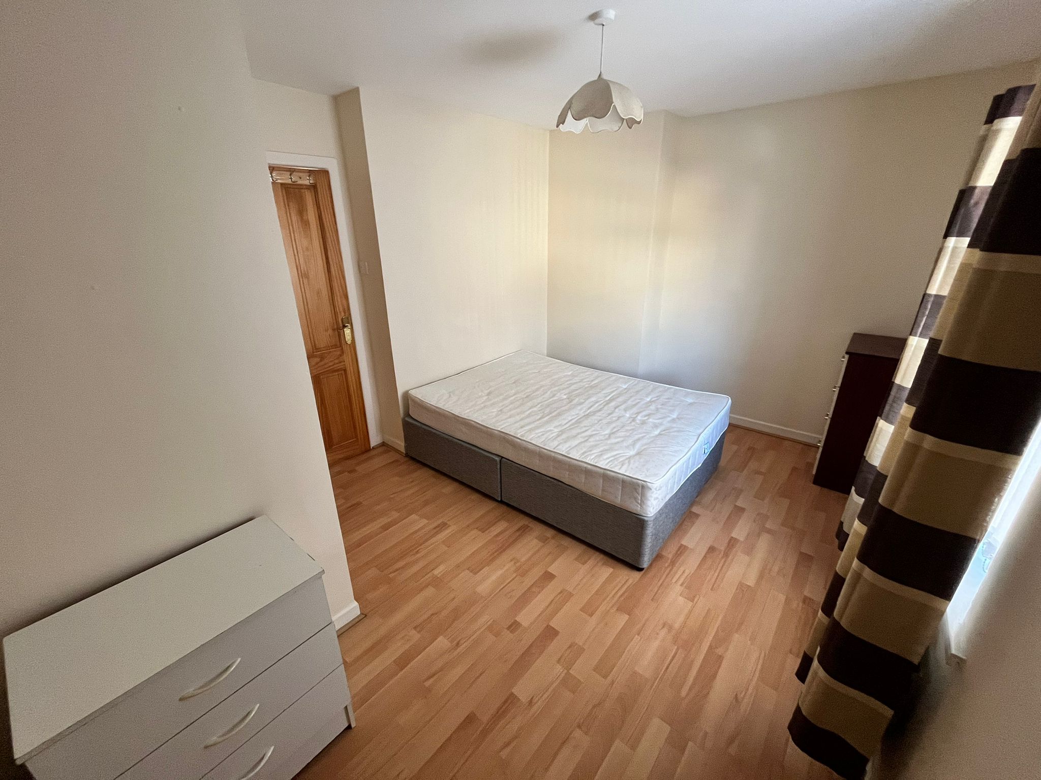 62473305-a27e-4be1-8a1a-58f03d26dba4