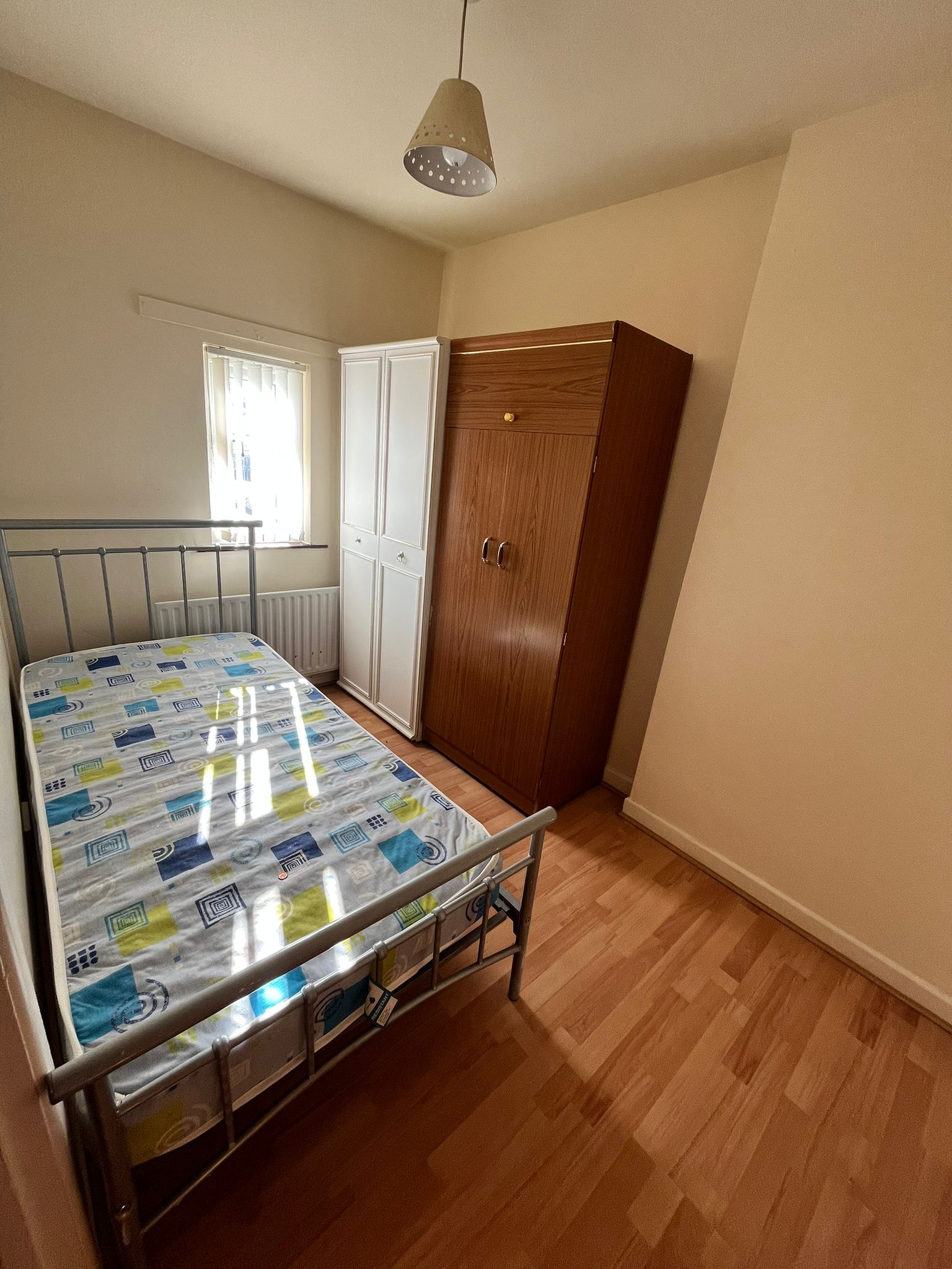 a3dbad86-0d7c-4810-b099-feb180114af1