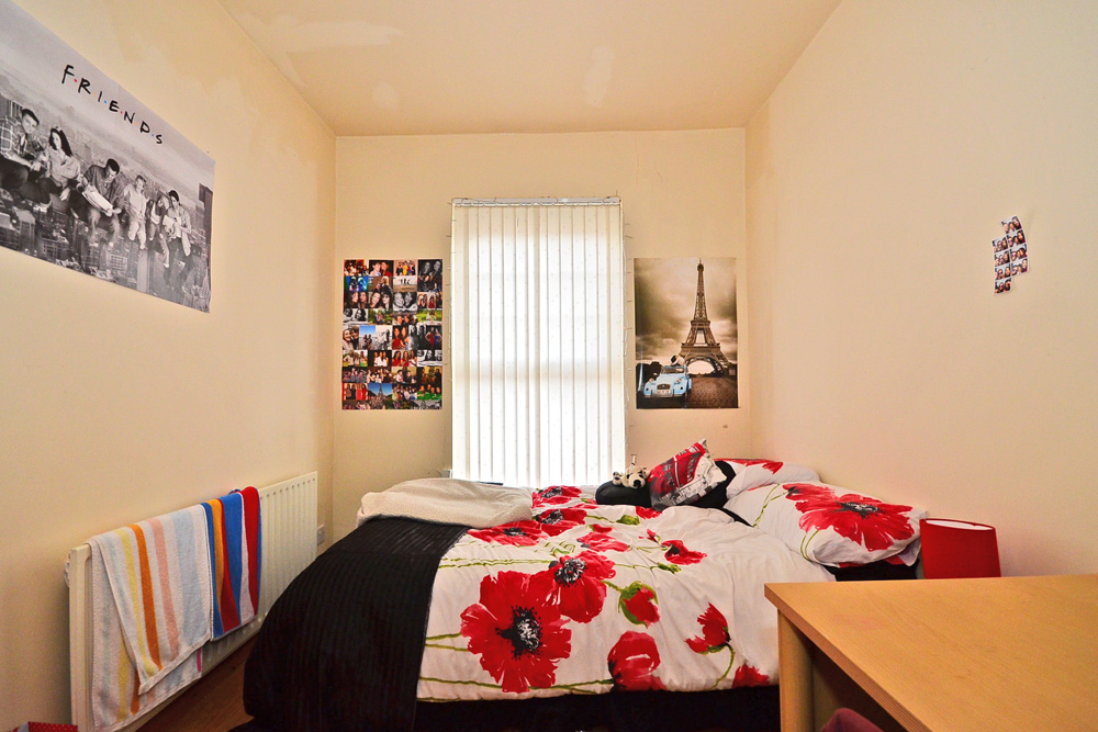 Flat 2, 6 Dunluce Avenue